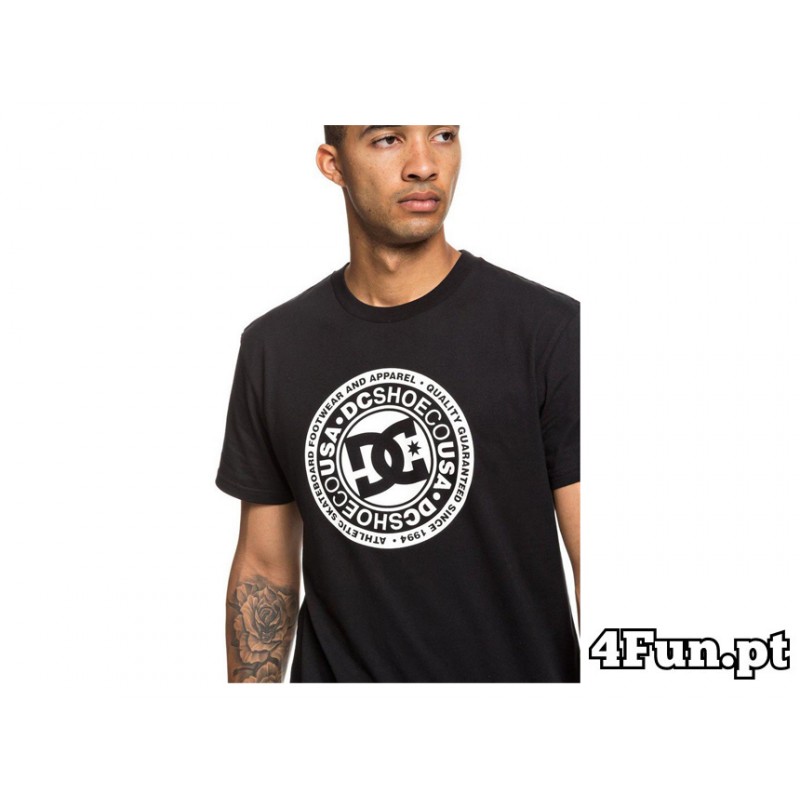 T-SHIRT DC SHOES CIRCLE STAR SS 2 PRETO
